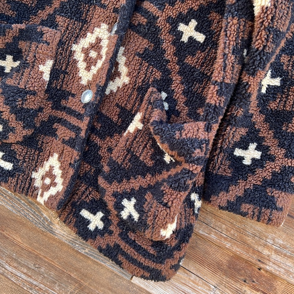 Vintage Brown & Black Aztec Sherpa Coat - Picture 3 of 7
